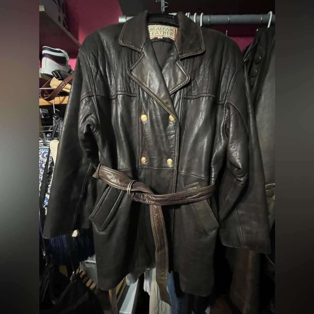 HEAVY and SOFT distressed vintage leather coat.